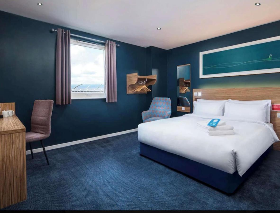 Eve Road Apartment